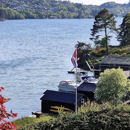 Luxurious At Troldhaugen Willa *