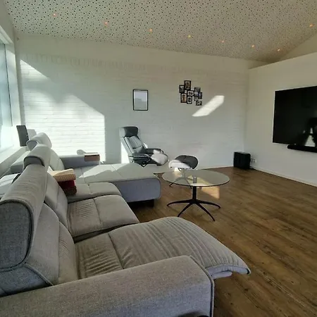 Luxurious At Troldhaugen *