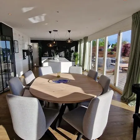 Luxurious At Troldhaugen Villaer